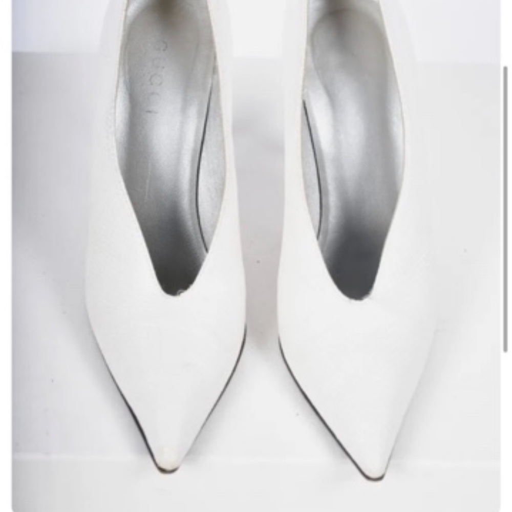 Gucci Tom Ford Python Heels white